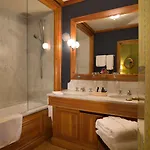 Hotellerie Du Bas-breau Hotel 4*