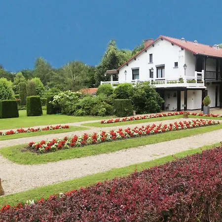 Hotellerie Du Bas-breau ホテル