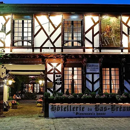 Hotellerie Du Bas-breau Hotel
