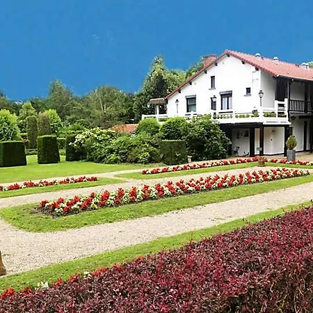 Hotellerie Du Bas-breau
