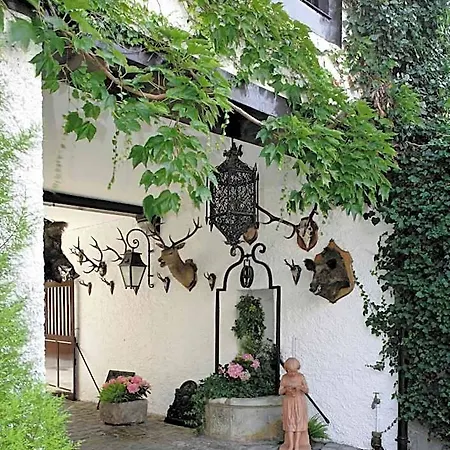 Hotellerie Du Bas-breau 4*