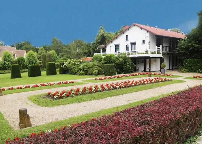 Hôtellerie Du Bas-bréau Hotel