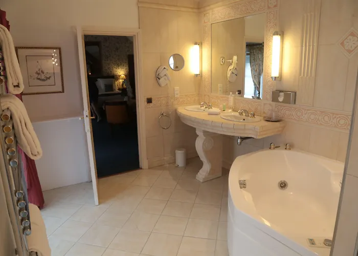 Hotellerie Du Bas-breau Barbizon