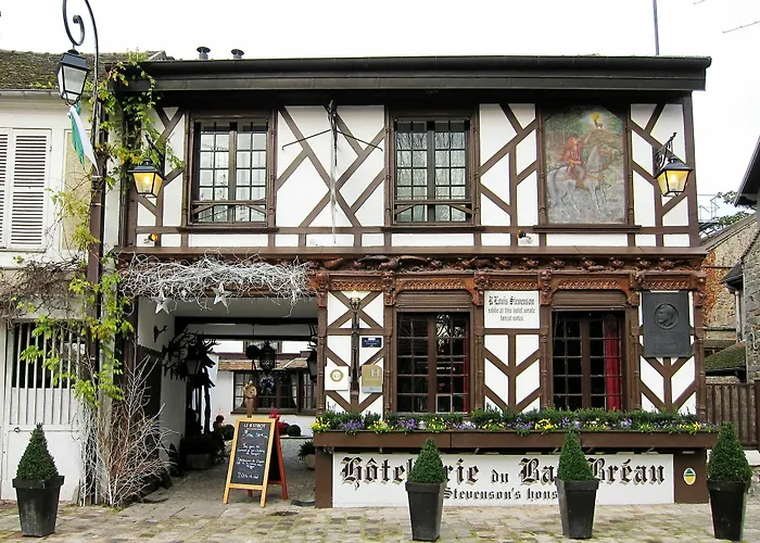 Hôtellerie Du Bas-bréau 4*